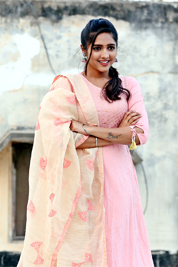 Actress vaishali raj images - Sakshi4