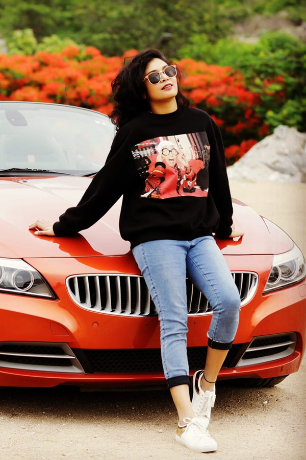 Telugu Singer Mohana Bhogaraju Photo Gallery - Sakshi15