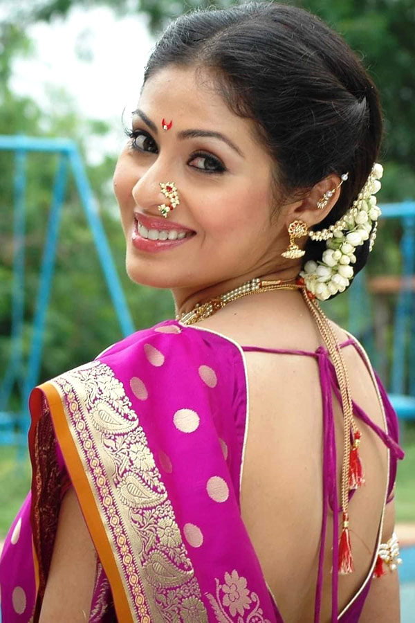 Heroine Sadha Photo Gallery - Sakshi12