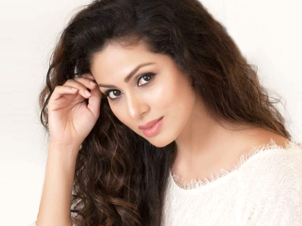 Heroine Sadha Photo Gallery - Sakshi3