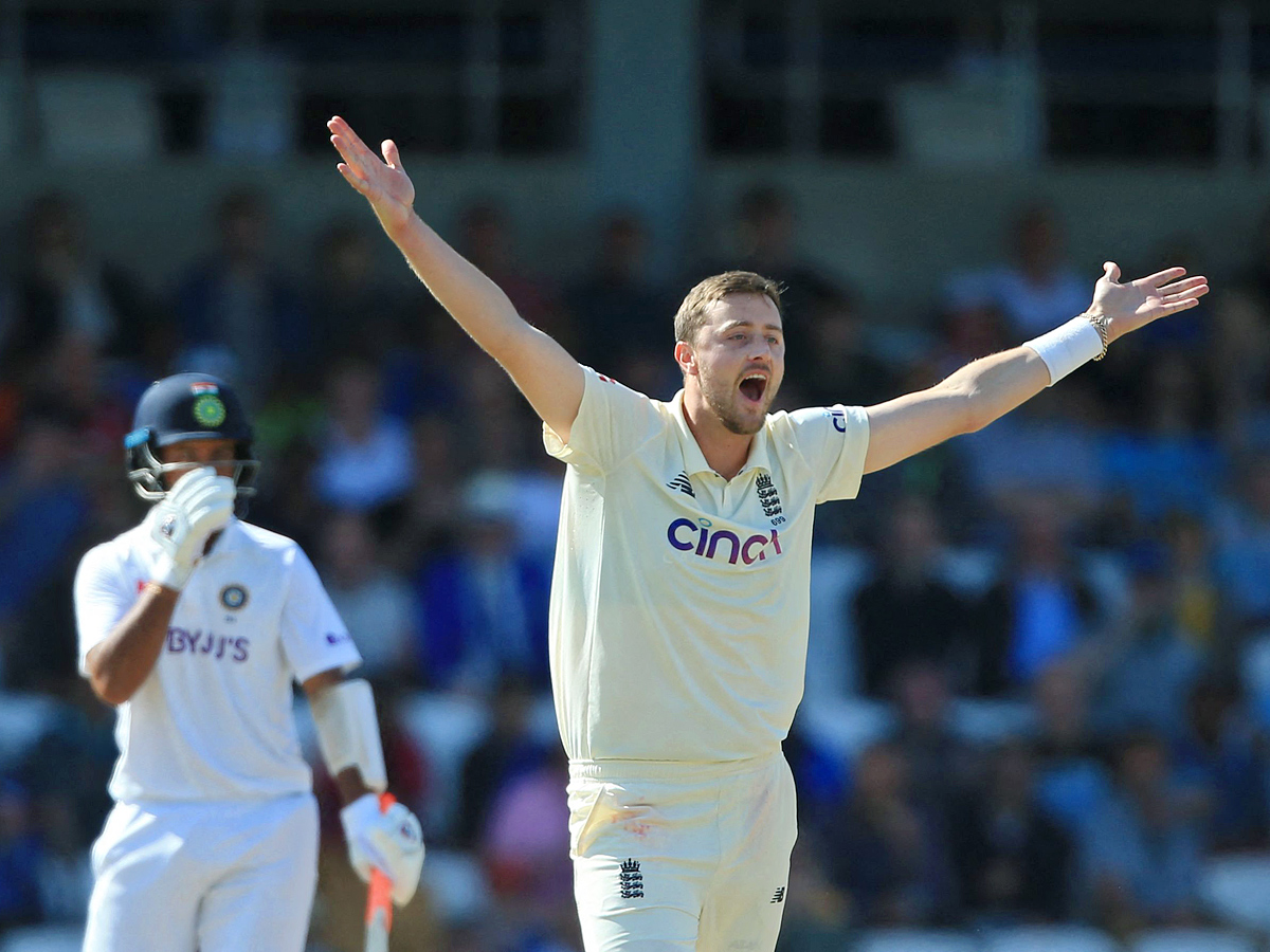 England beat India by an innings and 76 runs Photo Gallery - Sakshi12