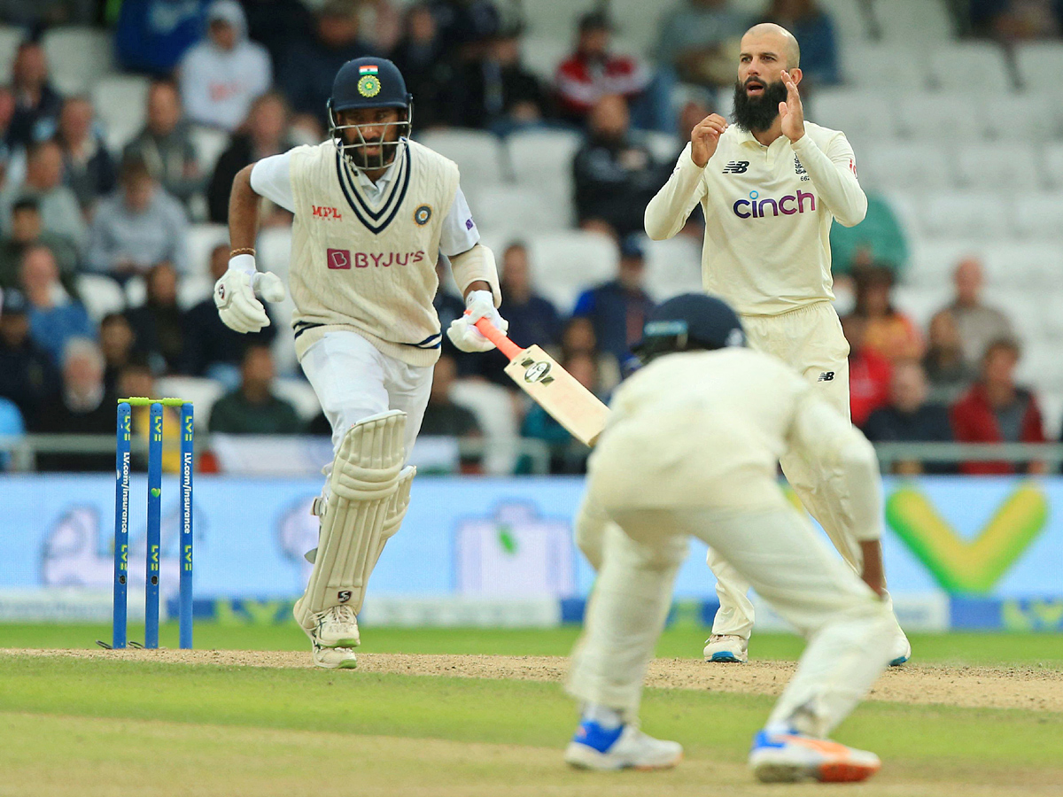 England beat India by an innings and 76 runs Photo Gallery - Sakshi17
