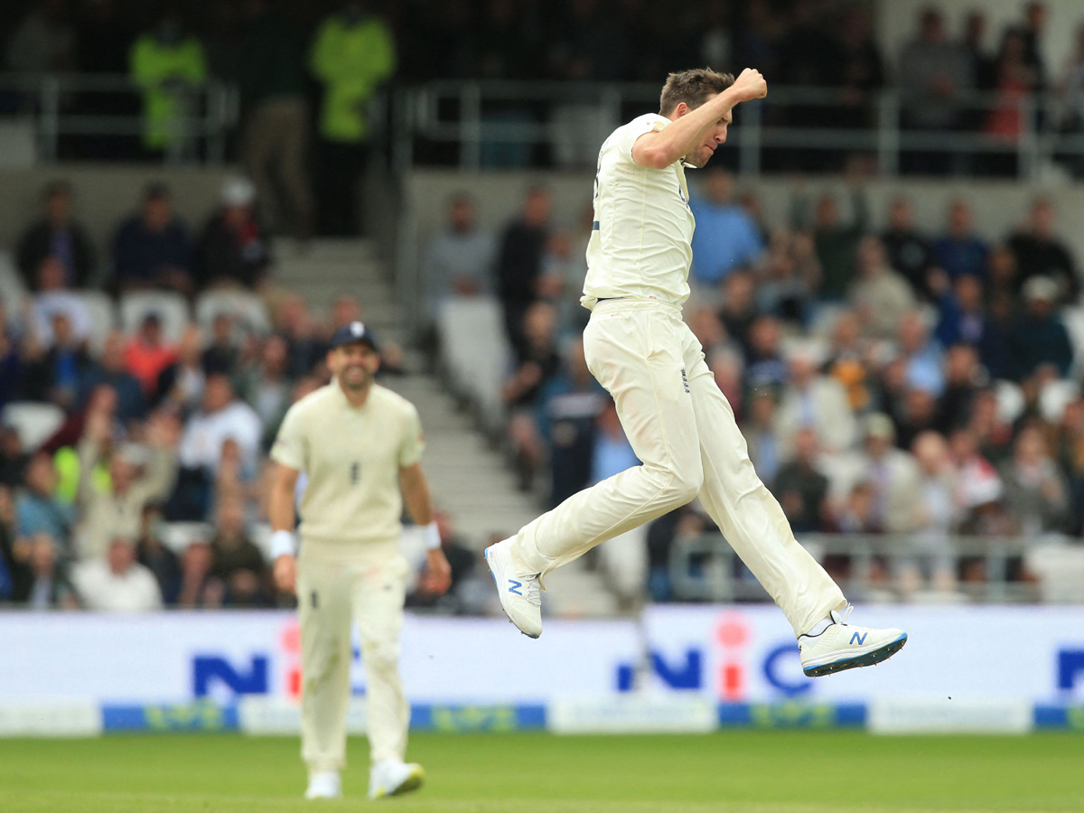 England beat India by an innings and 76 runs Photo Gallery - Sakshi22
