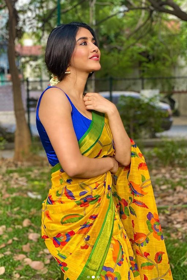 Social Hulchul Movie Actress Photos - Sakshi21