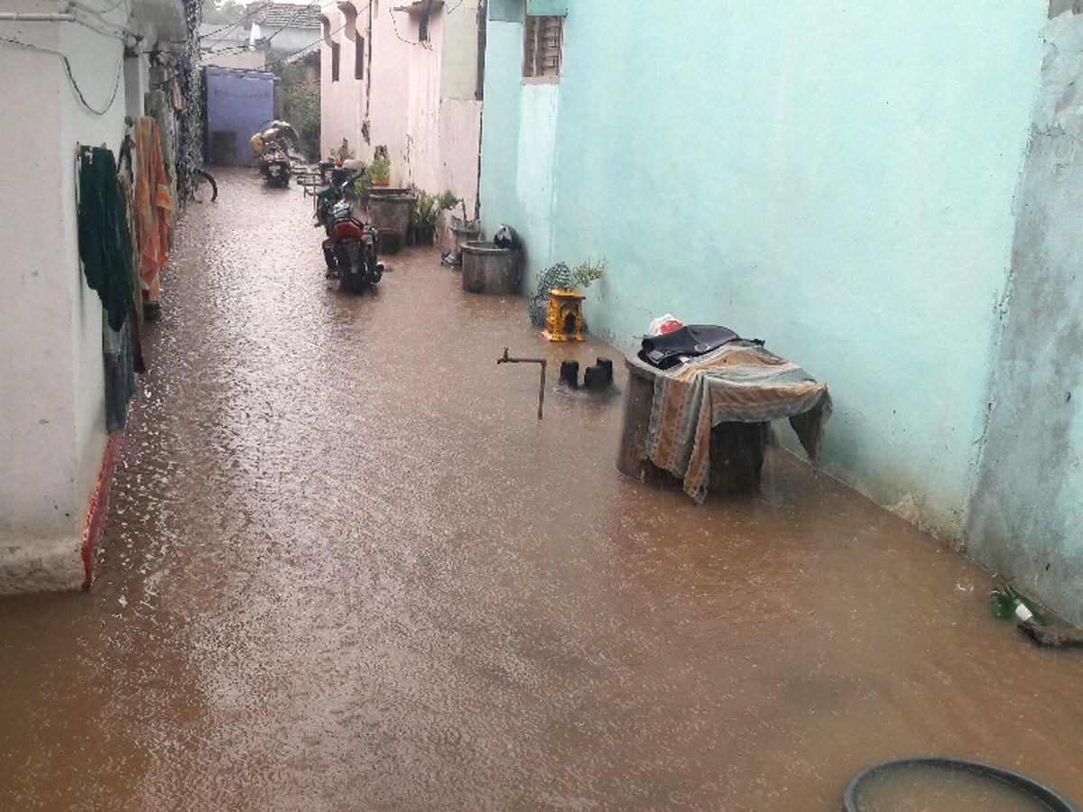 Heavy rains in Telangana Photo Gallery - Sakshi19
