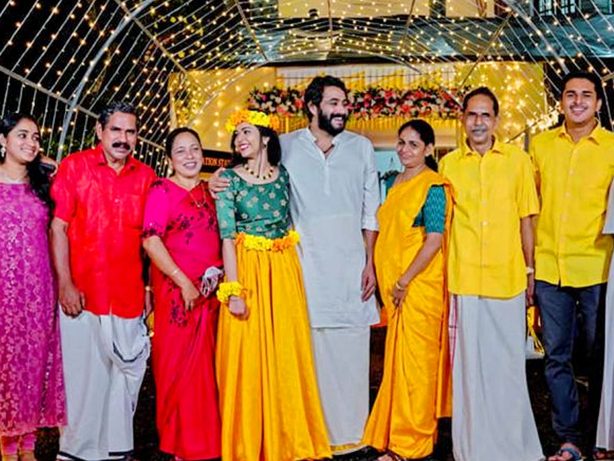 Jallikattu Actor Antony Varghese To marry Anisha On Aug 8 Photo Gallery - Sakshi7