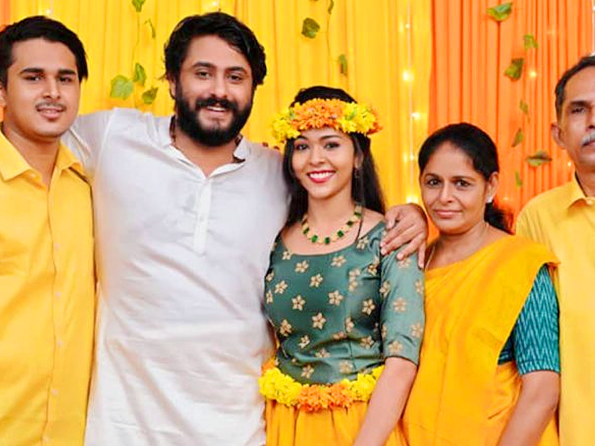 Jallikattu Actor Antony Varghese To marry Anisha On Aug 8 Photo Gallery - Sakshi8