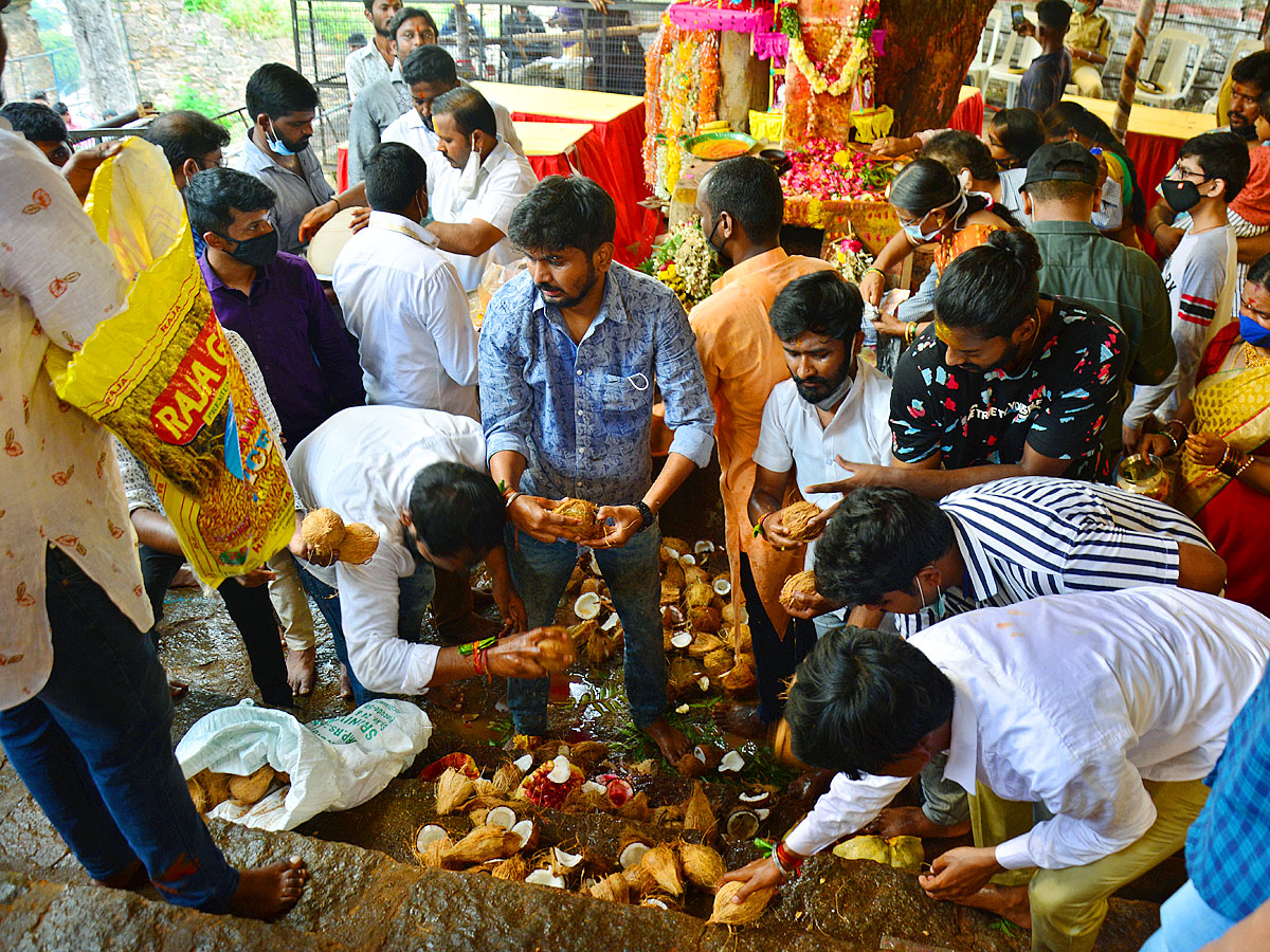 Ashada Masam Bonalu Ends At Golconda Hyderabad Photo Gallery - Sakshi16