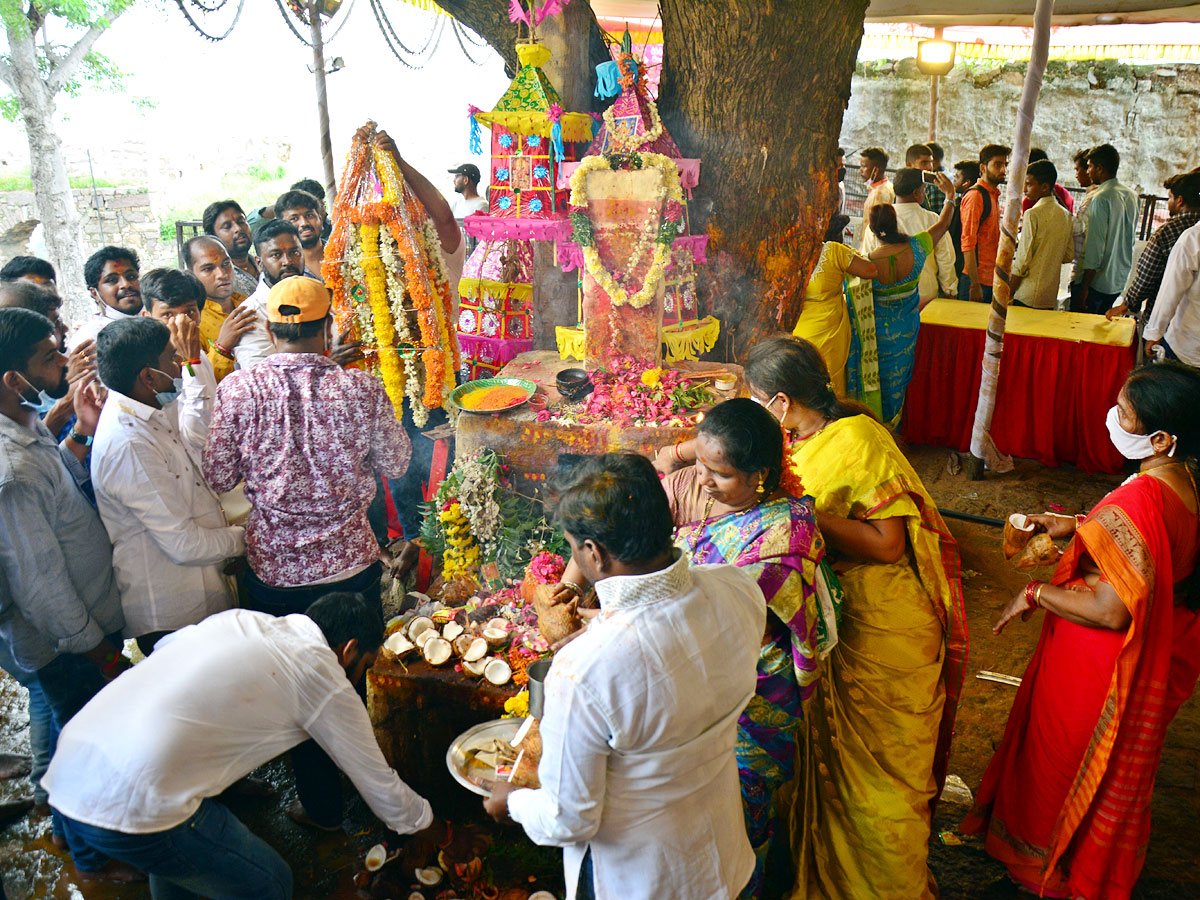 Ashada Masam Bonalu Ends At Golconda Hyderabad Photo Gallery - Sakshi18