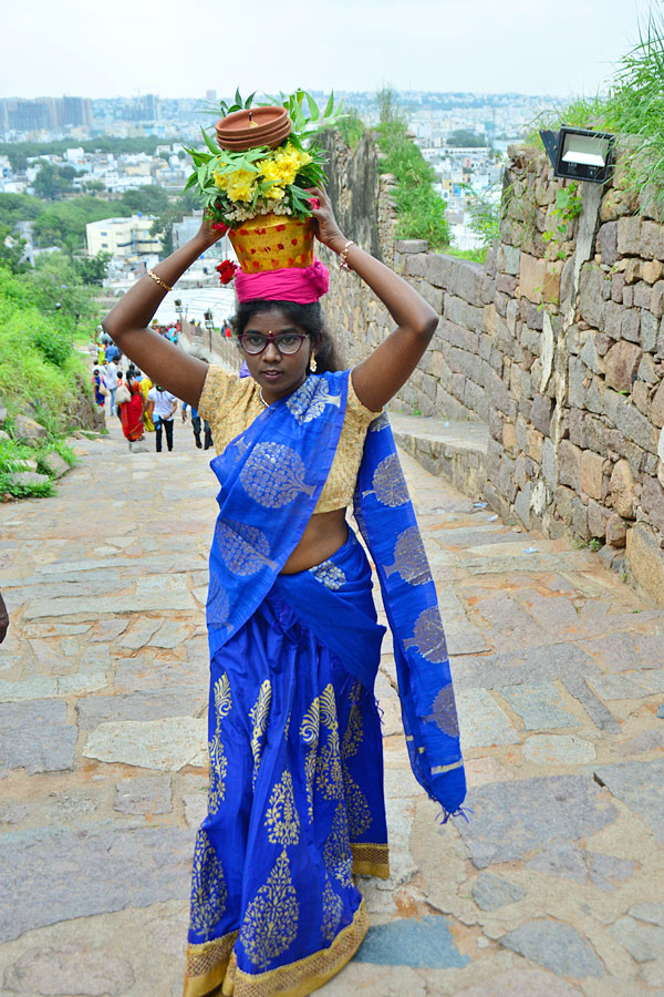 Ashada Masam Bonalu Ends At Golconda Hyderabad Photo Gallery - Sakshi24