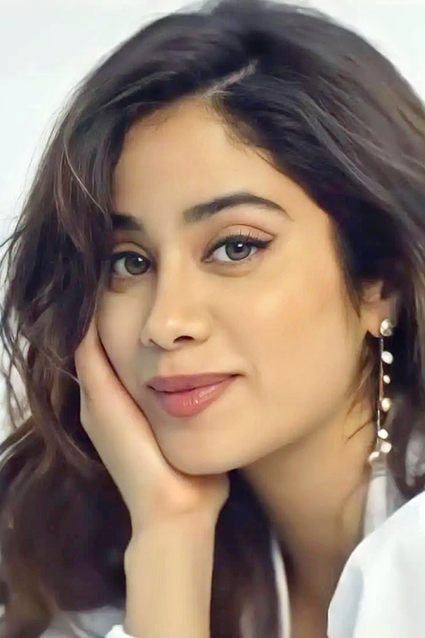 Janhvi Kapoor HD Wallpapers - Sakshi10
