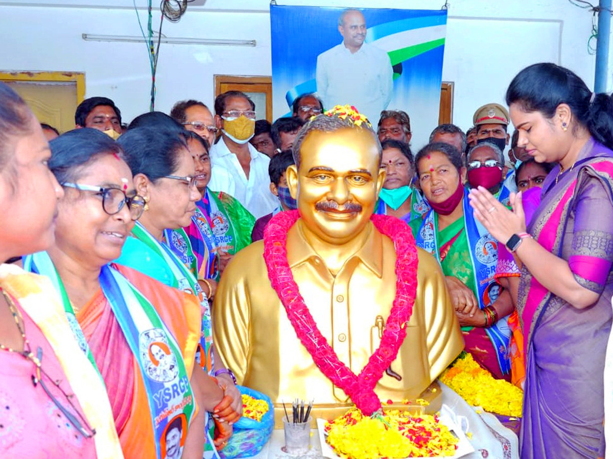 YS Rajasekhara Reddy Vardhanthi Photo Gallery - Sakshi16