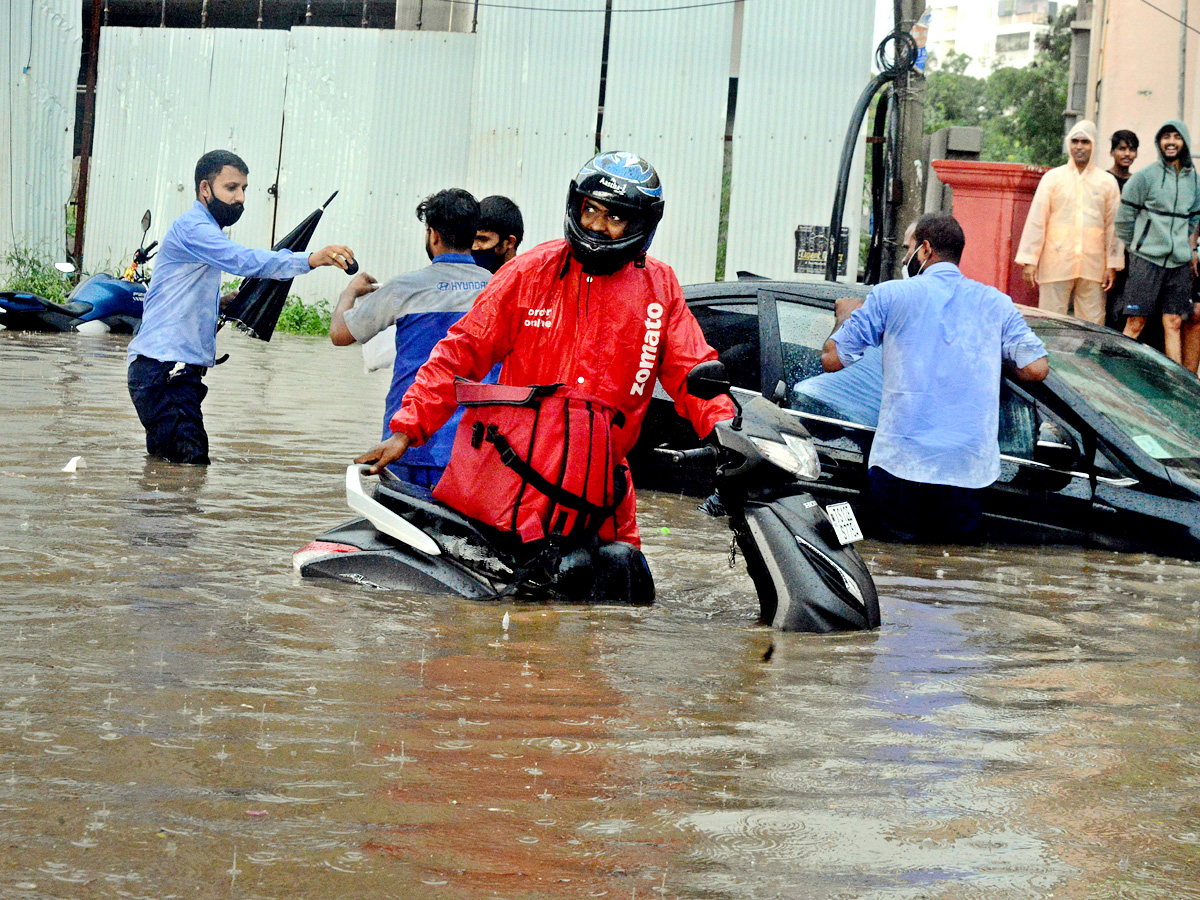 Heavy Rains In Hyderabad - Sakshi22