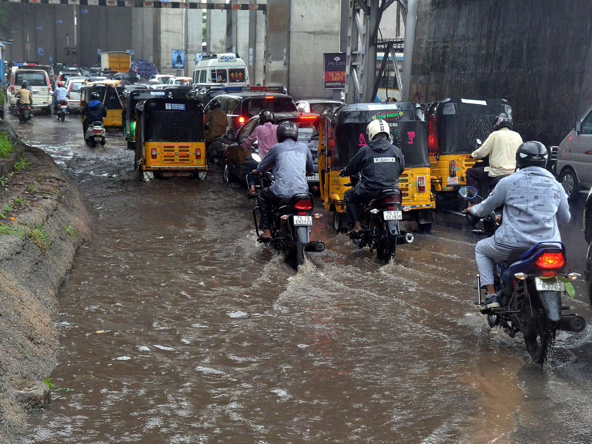 Heavy Rains In Hyderabad - Sakshi3