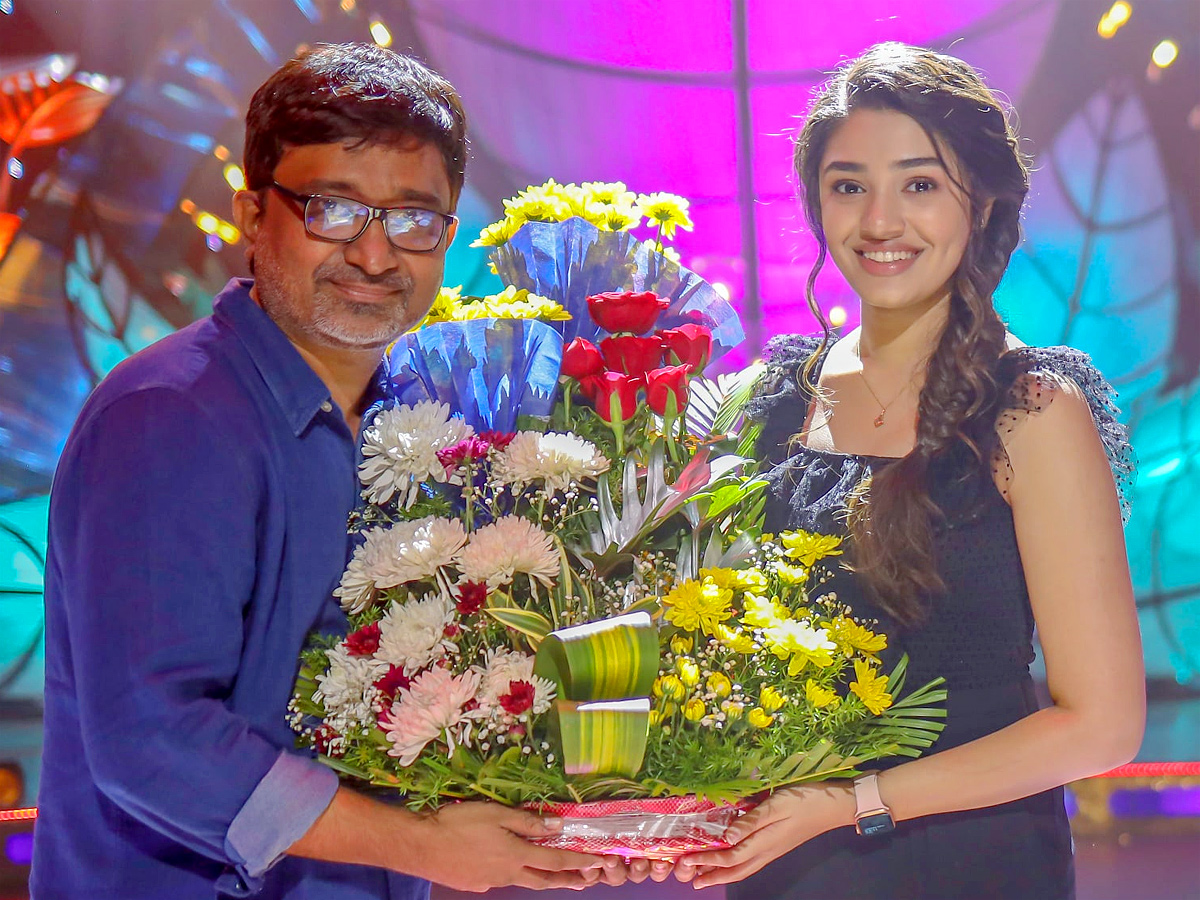 Krithi Shetty Birthday Party Photos - Sakshi4