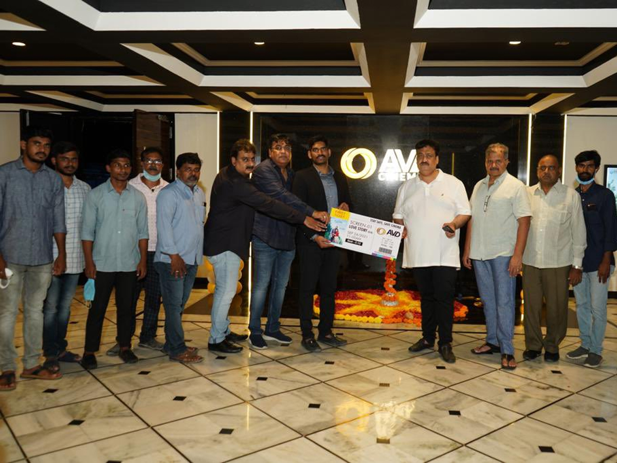 Vijay Devarakonda Multiplex Photo Gallery - Sakshi3