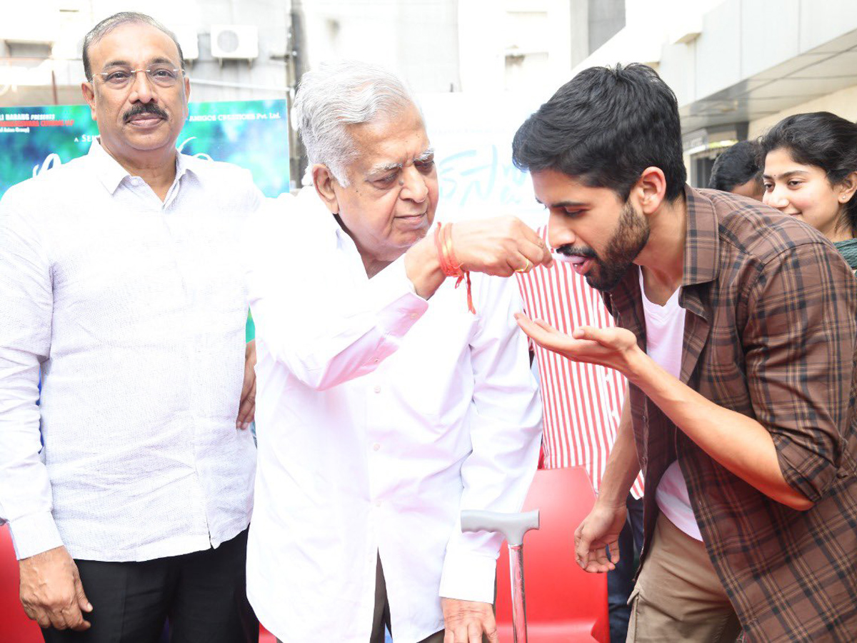 Love story success celebrations Photo Gallery - Sakshi7