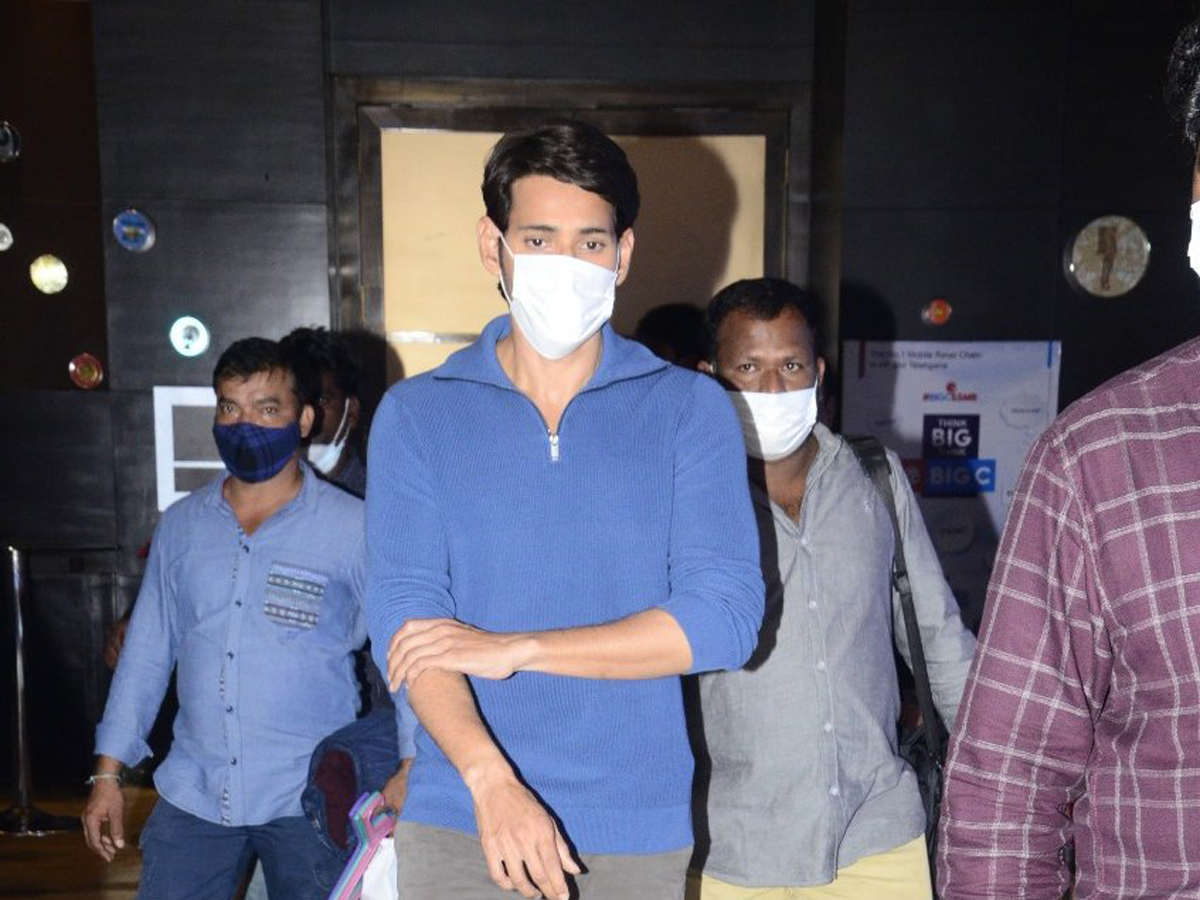Mahesh Babu Signed as the NEW Brand Ambassador of BigCSSMB Photo Gallery - Sakshi5