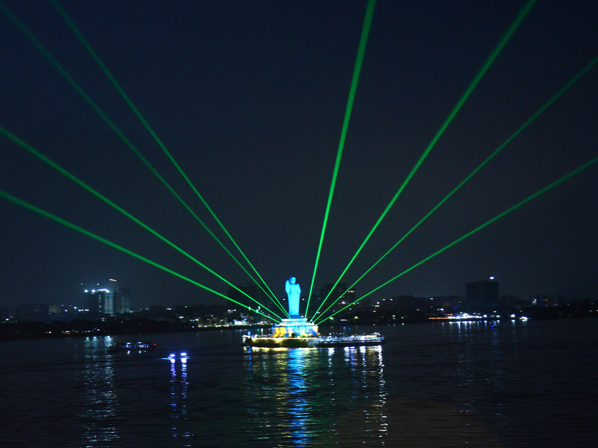 Sunday Funday at Tankbund PHoto Gallery - Sakshi3