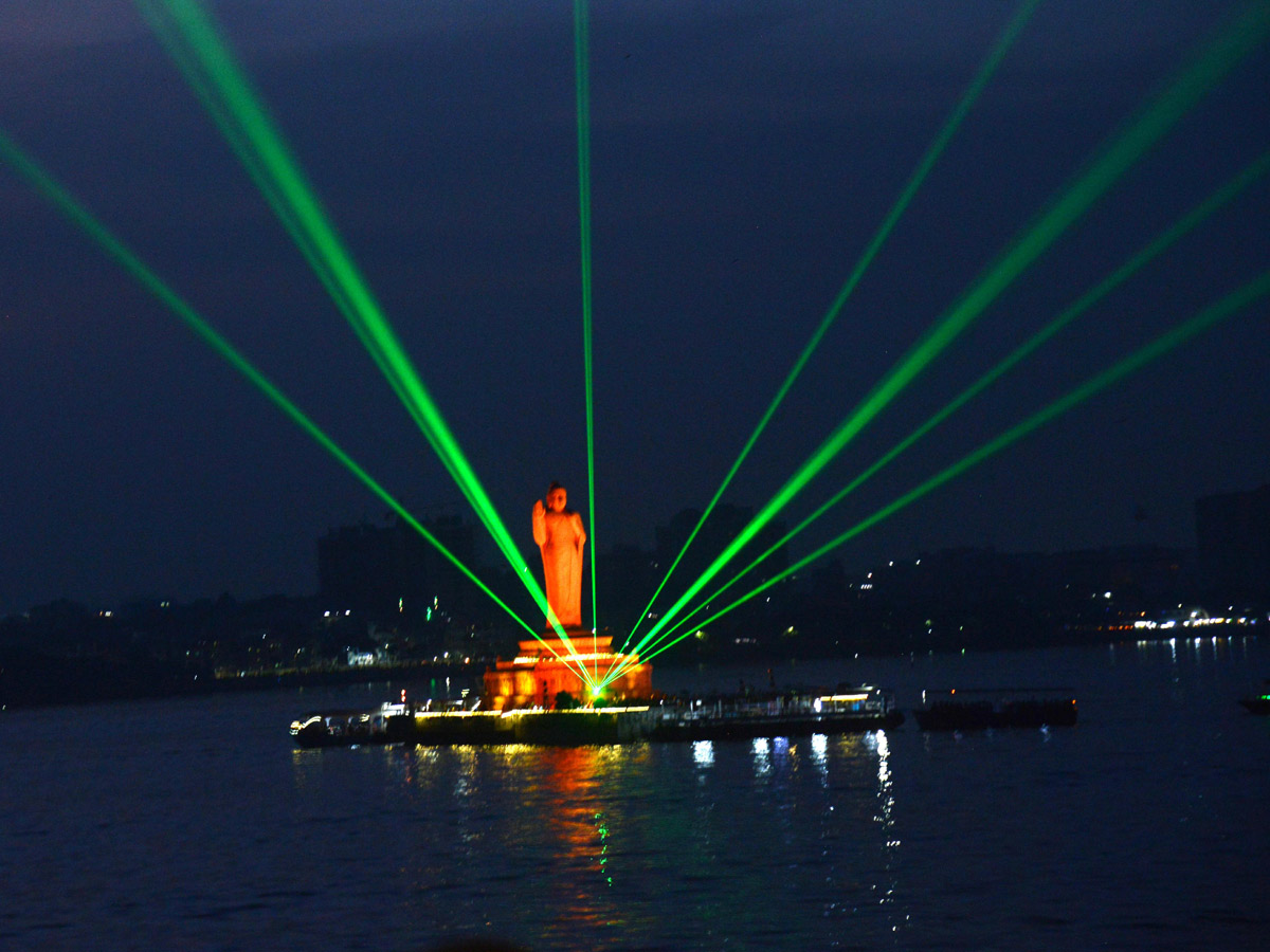 Sunday Funday at Tankbund PHoto Gallery - Sakshi5