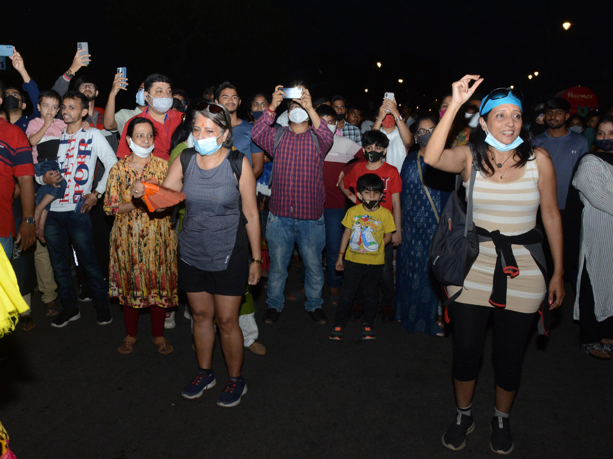 Sunday Funday at Tankbund PHoto Gallery - Sakshi6
