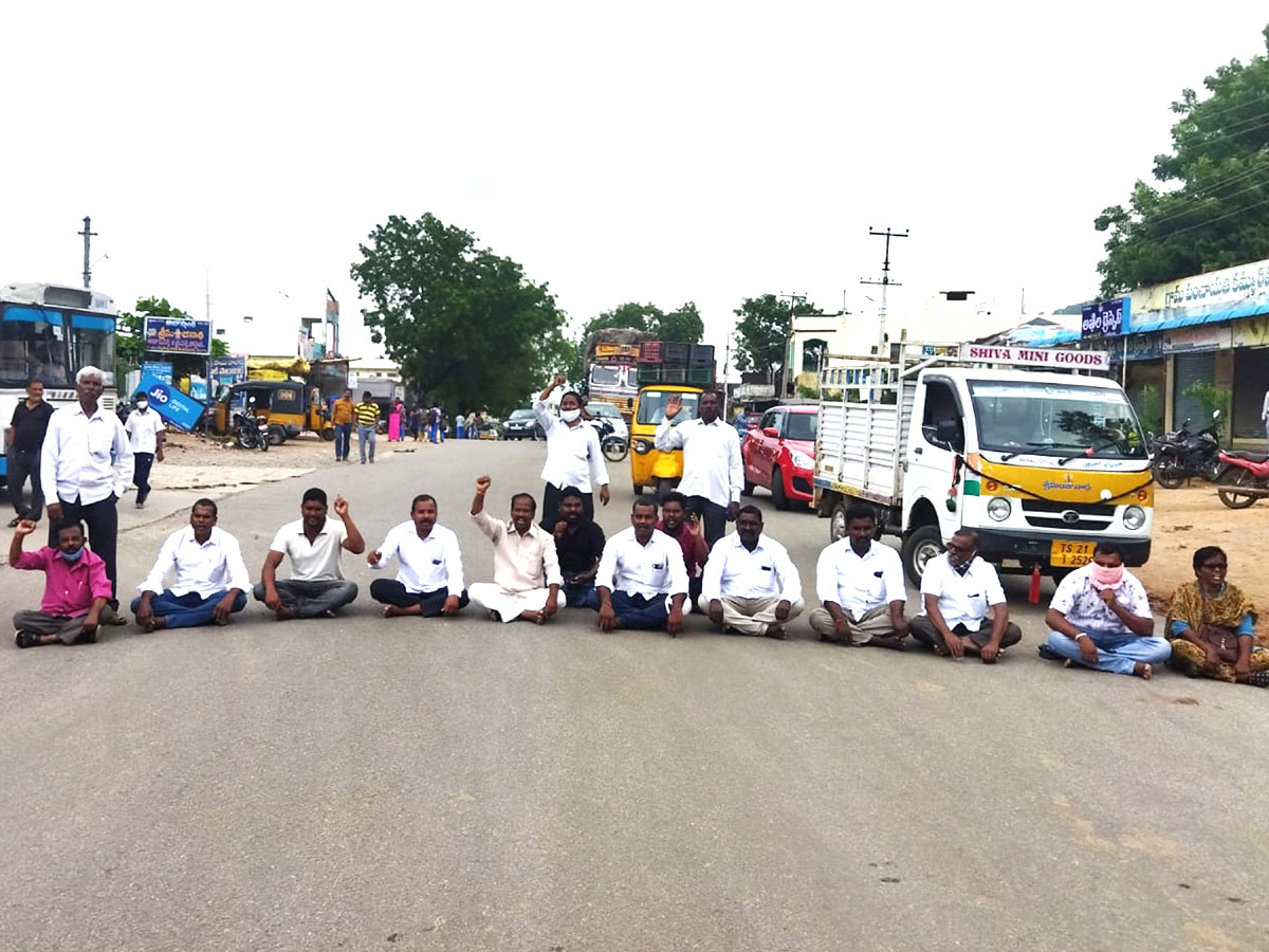 Bharat Bandh in Telugu States Photo Gallery - Sakshi8