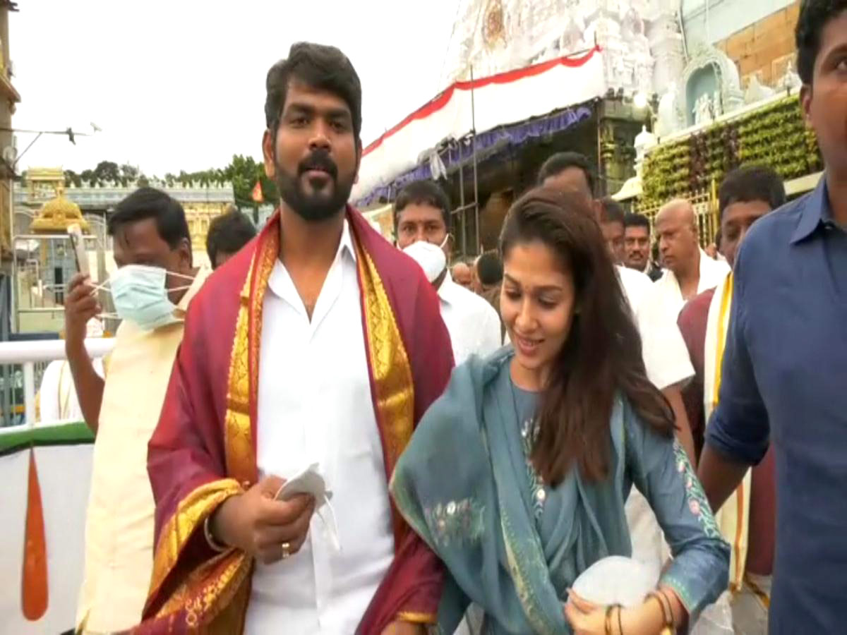Dil Raju Vamsi Paidipally And Nayanathara Visits Tirumala Photo Gallery - Sakshi8