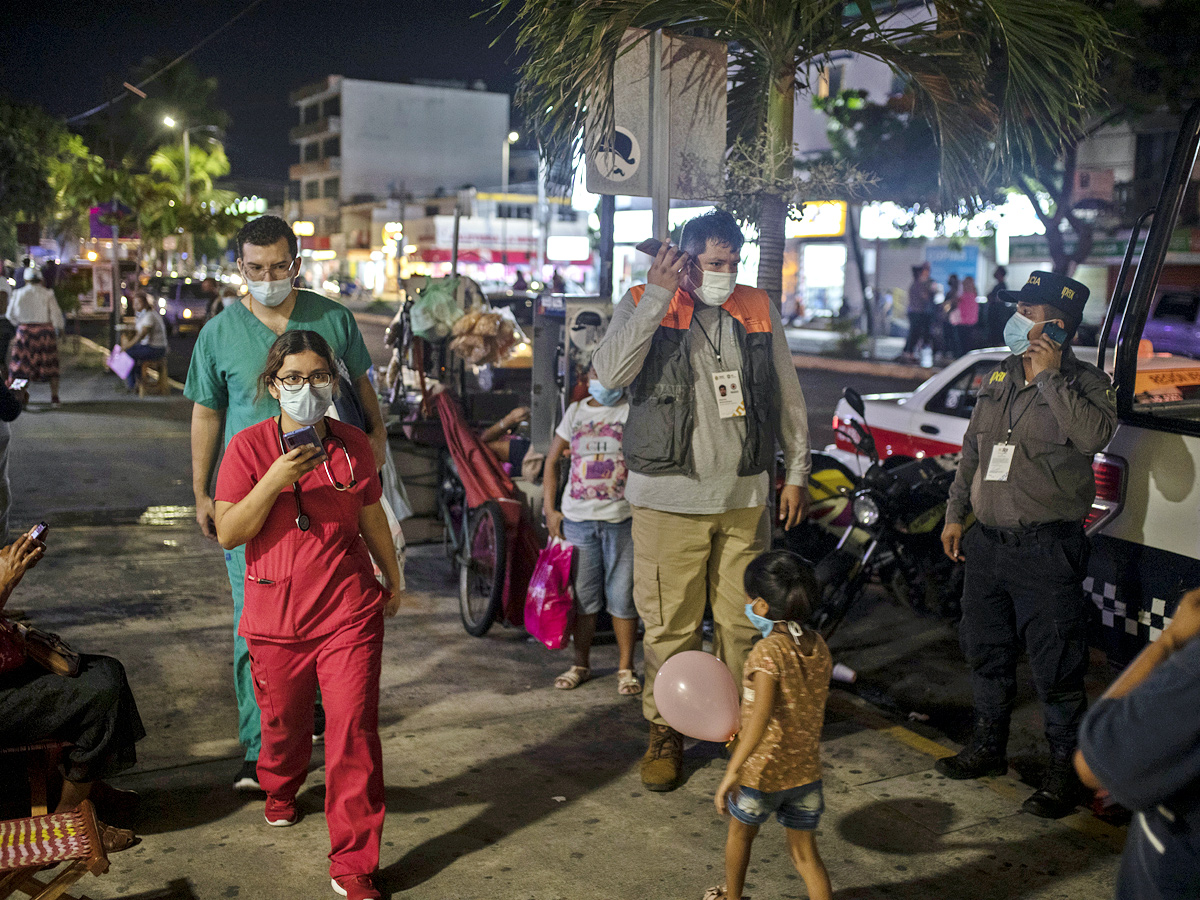 Earthquake Strikes Mexico - Sakshi9