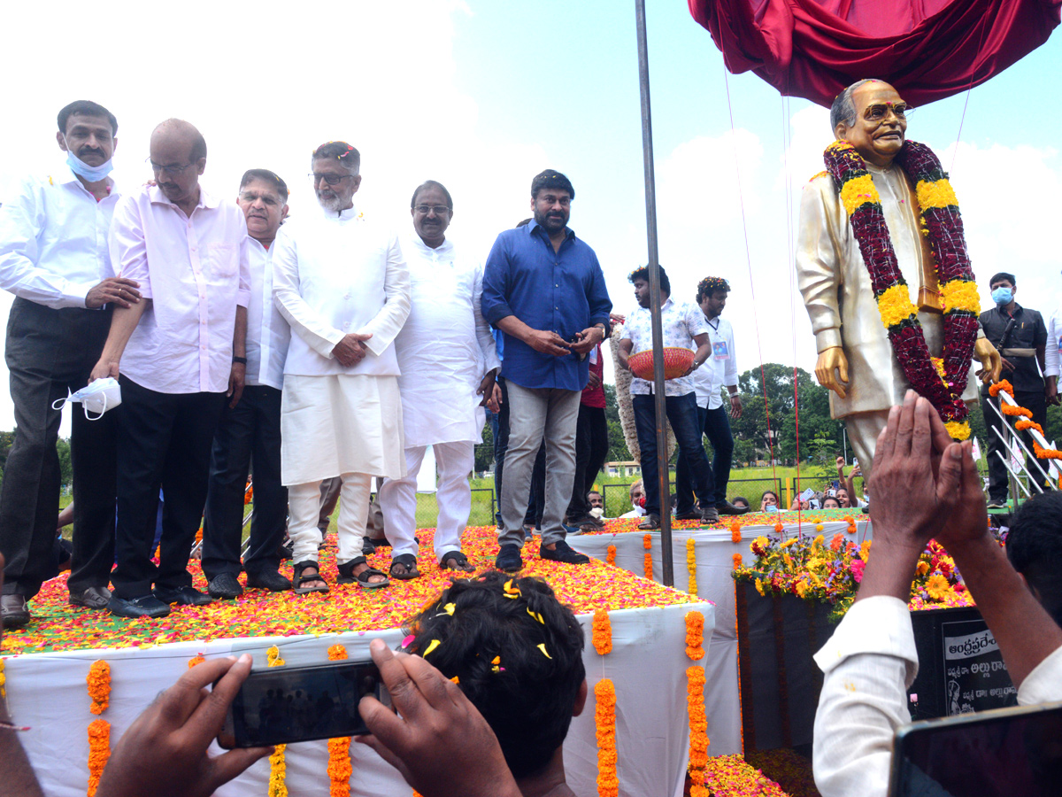 Chiranjeevi Visiting Rajahmundry Photo Gallery - Sakshi2
