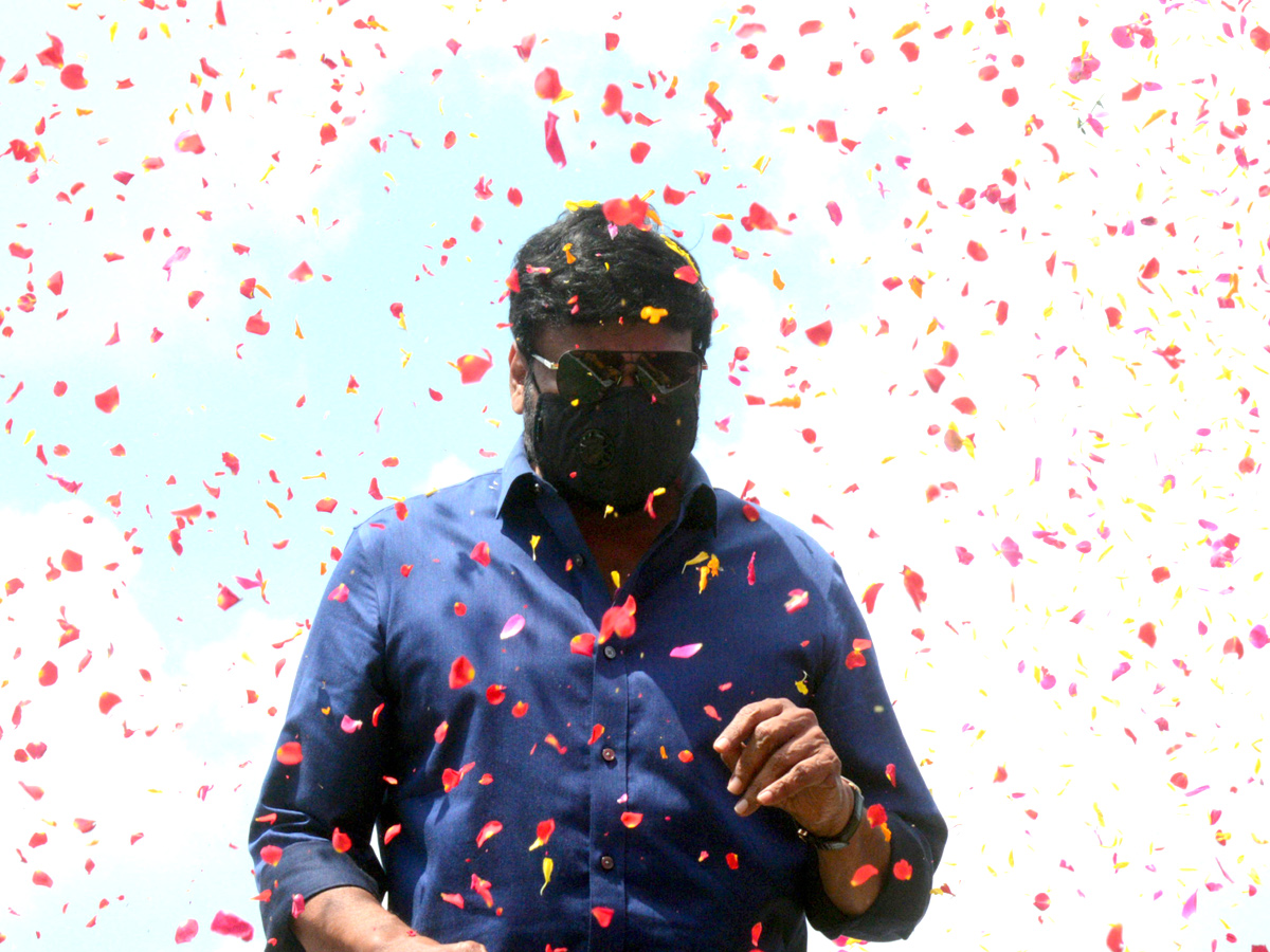 Chiranjeevi Visiting Rajahmundry Photo Gallery - Sakshi5