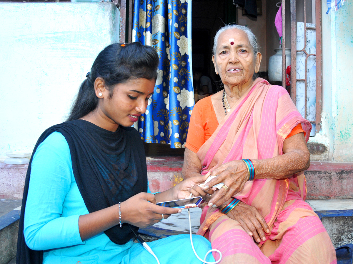 Distribution Of YSR Pension Kanuka Photo Gallery - Sakshi2