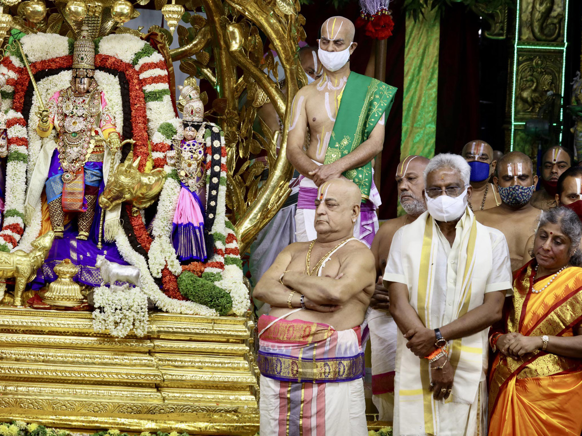 Tirumala Brahmotsavam : Srivaru on Kalpavriksha Vahanam Photo Gallery - Sakshi2