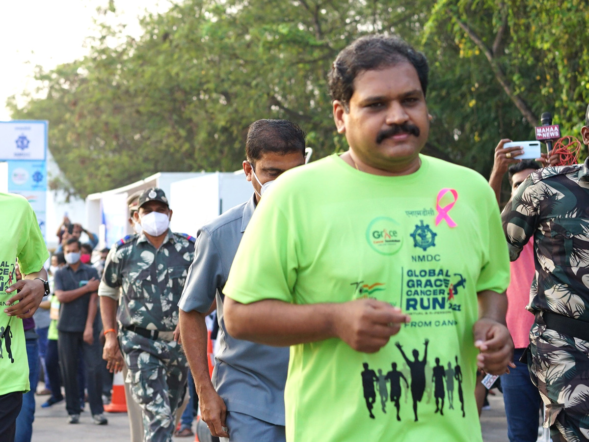 NMDC Cancer Run 2021 Photo Gallery - Sakshi14