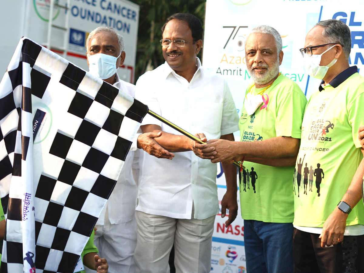 NMDC Cancer Run 2021 Photo Gallery - Sakshi22