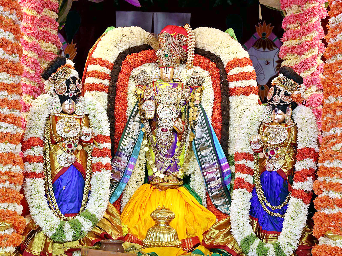 Tirumala Tirupati Brahmotsavam 2021 Photo Gallery - Sakshi1