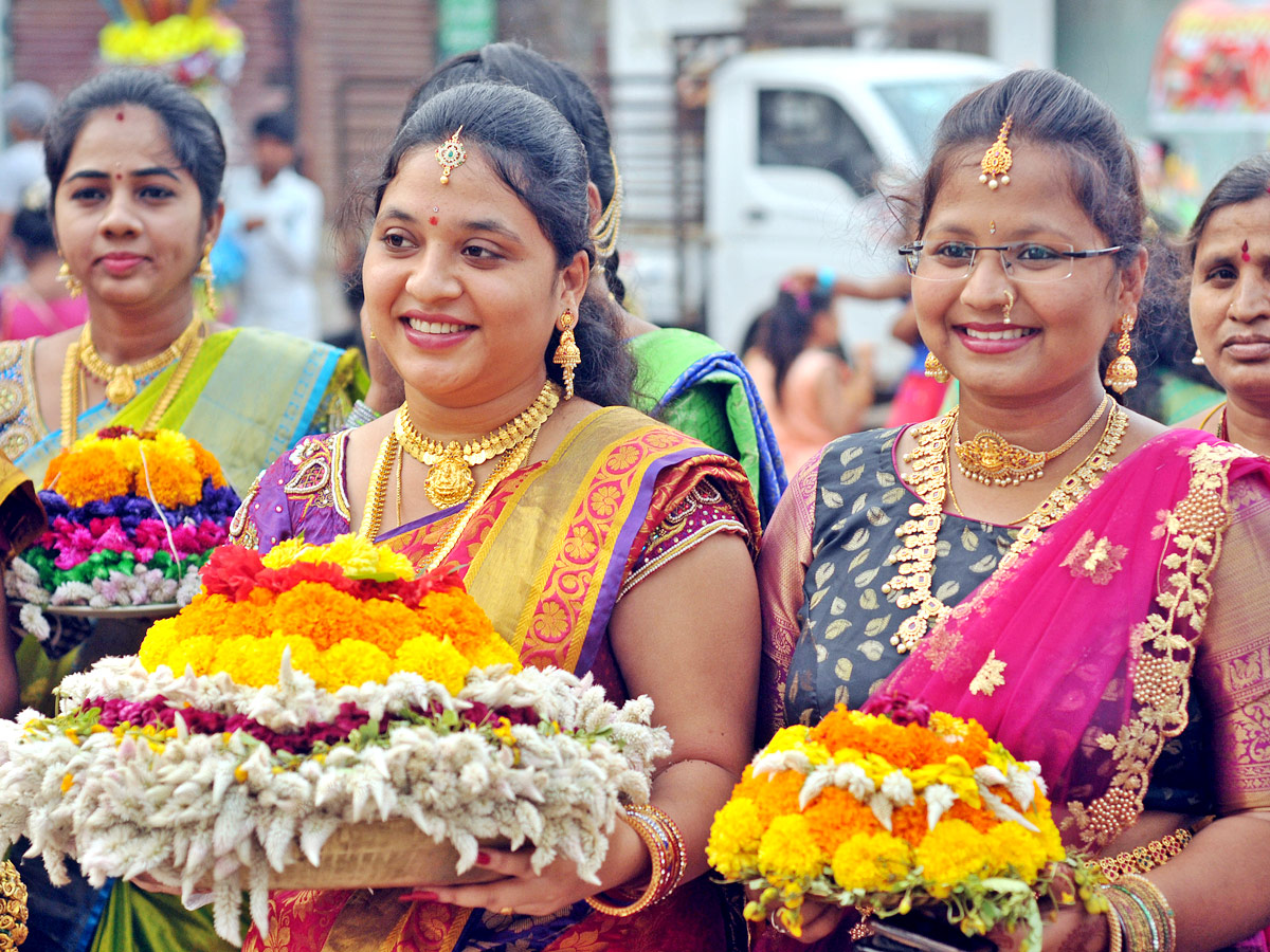 Bathukamma Celebrations Photo Gallery - Sakshi3