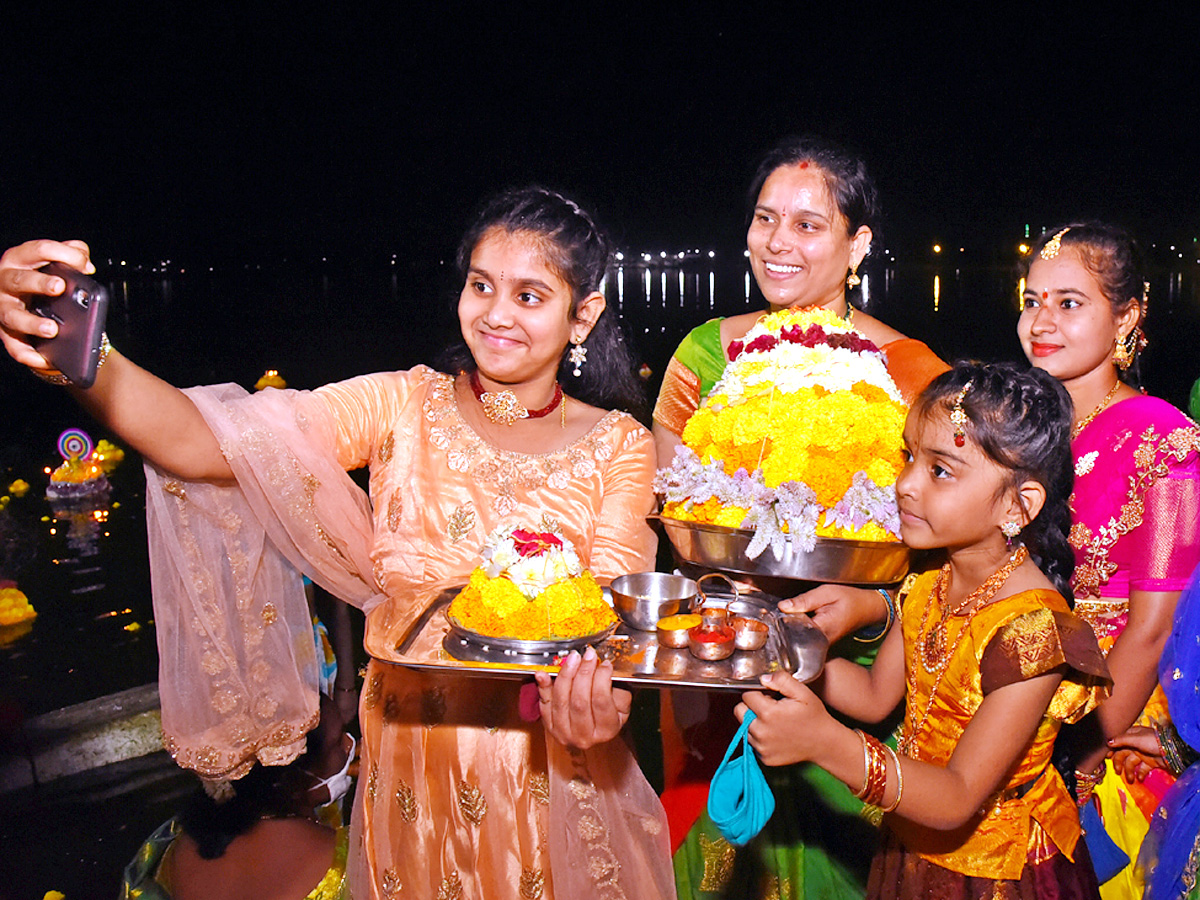 Best photos of the week October 17 to October 24, 2021 Photo Gallery - Sakshi28