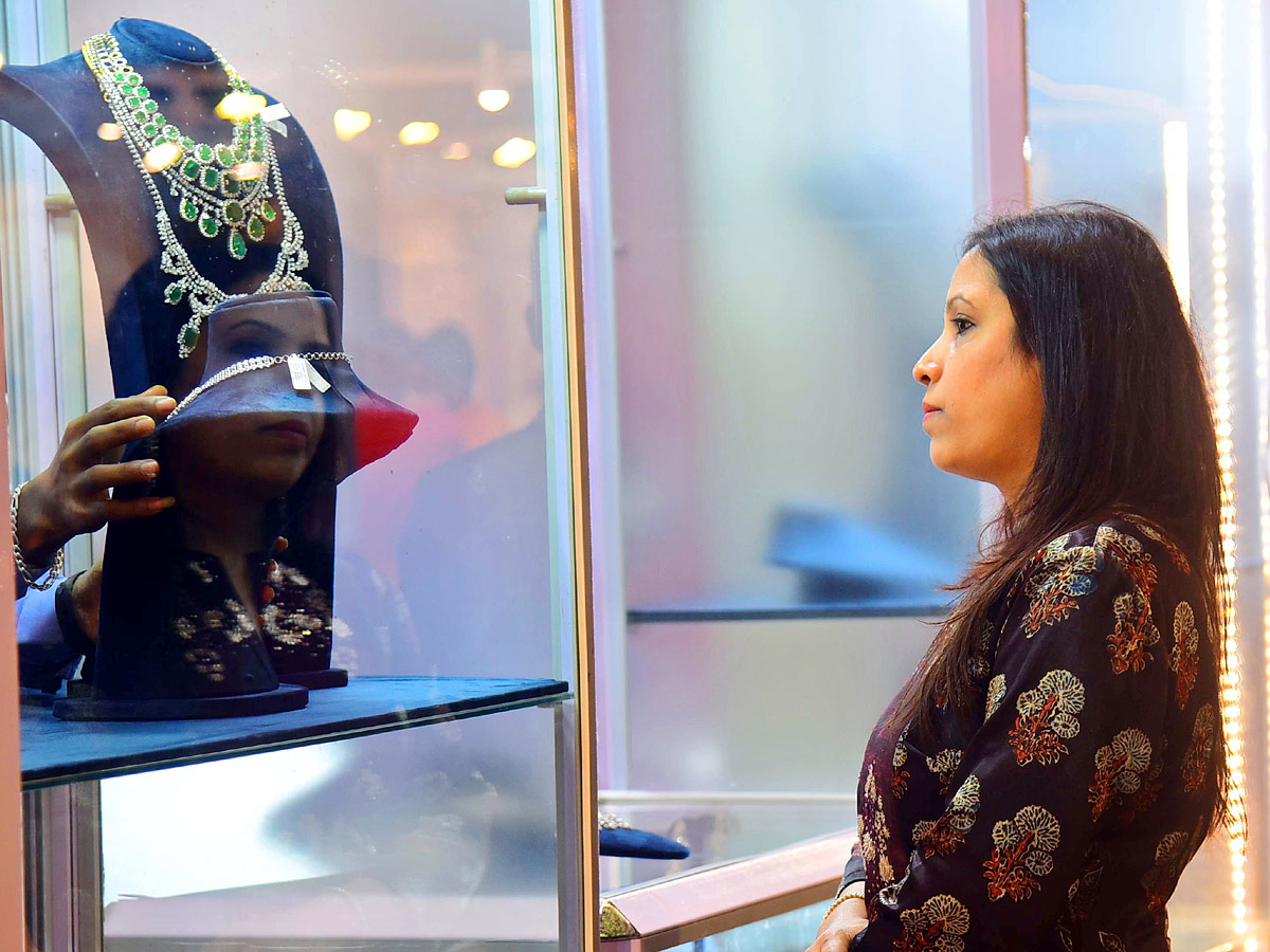 Hyderabad Jewellery Show - Sakshi1