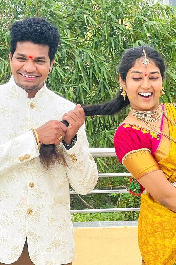 Bigg Boss Fame Mukku Avinash Haldi Function Photo Galler - Sakshi12