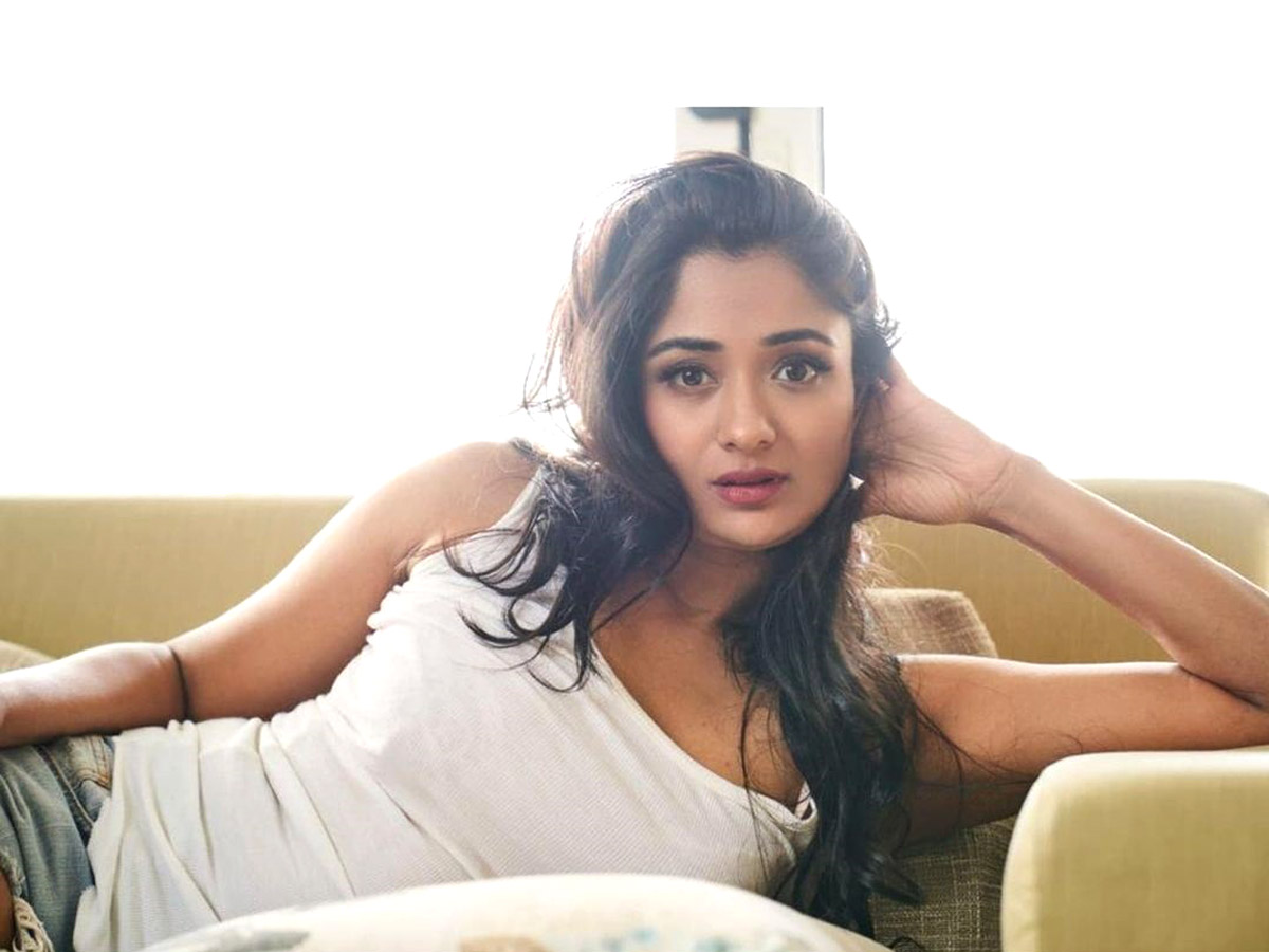 Natyam Heroine Sandhyaraj Photo Gallery - Sakshi4
