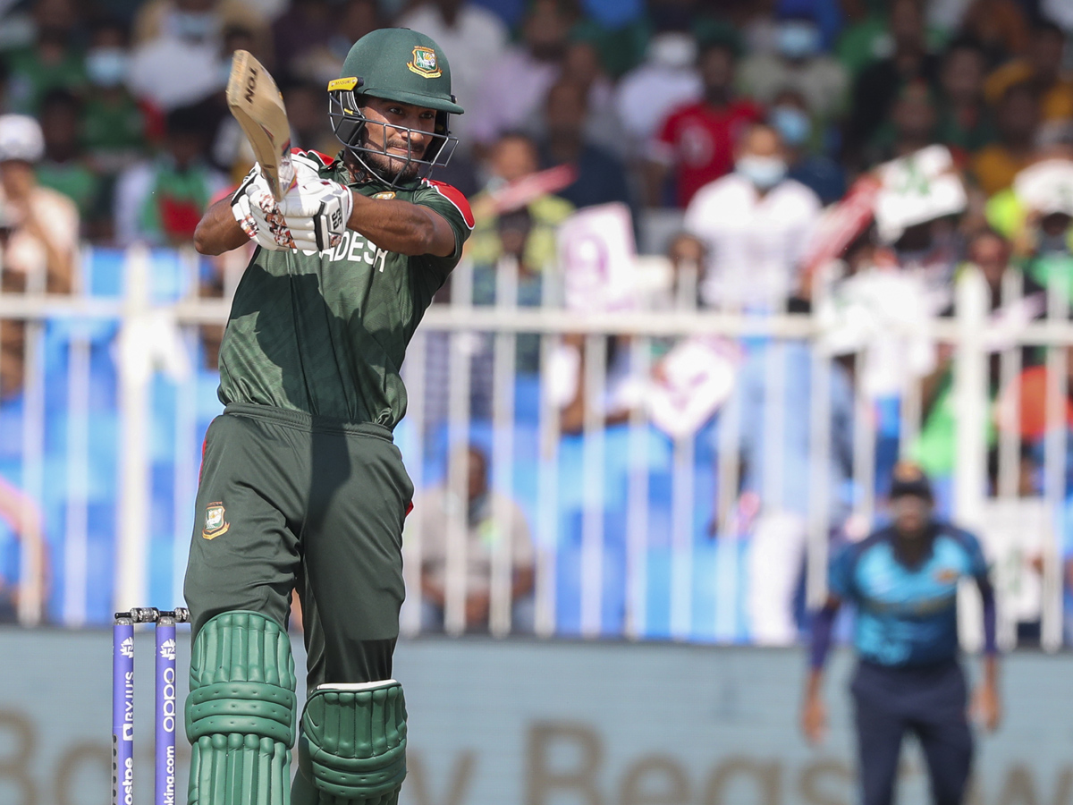 Sri Lanka won by 5 Wickets with Bangladesh Photo Gallery - Sakshi19