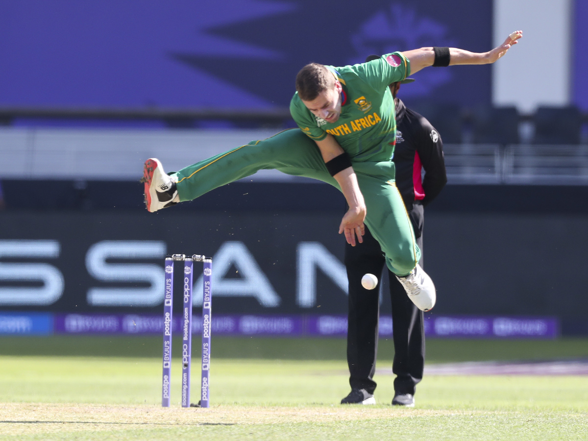 South Africa beat West Indies by 8 wickets Photo Gallery - Sakshi12