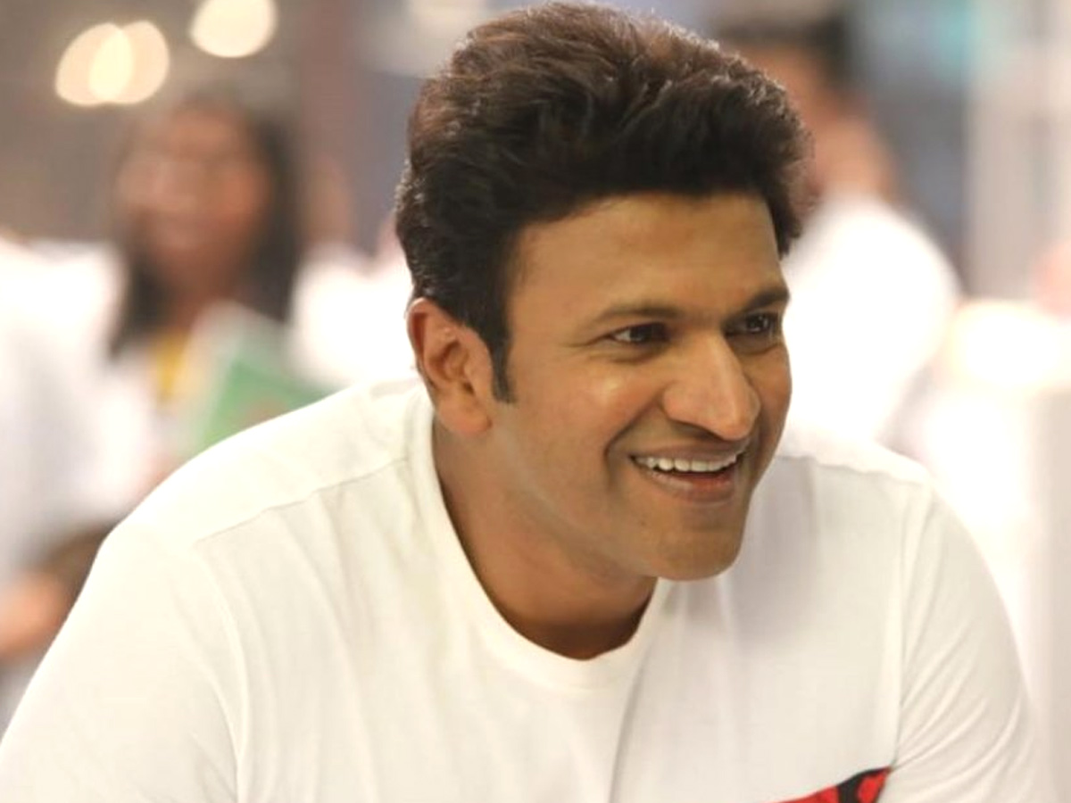 Kannada Super Star Puneeth Rajkumar Passed Away - Sakshi10