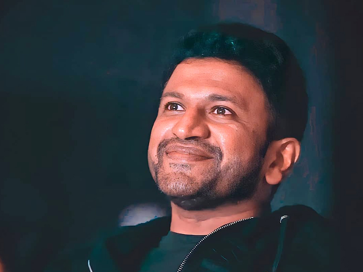 Kannada Super Star Puneeth Rajkumar Passed Away - Sakshi2