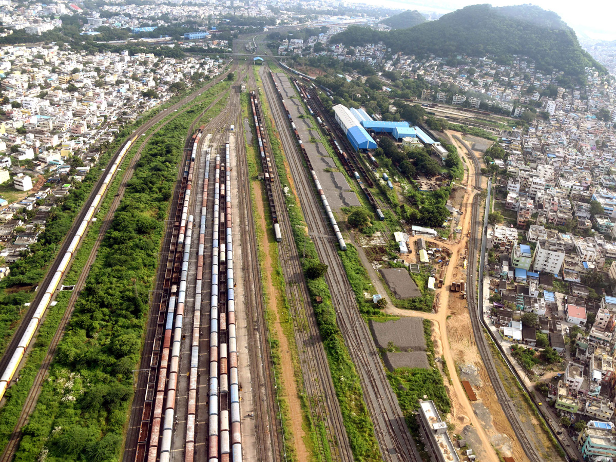 Helicopter joyride service launched in Vijayawada Photo Gallery - Sakshi14