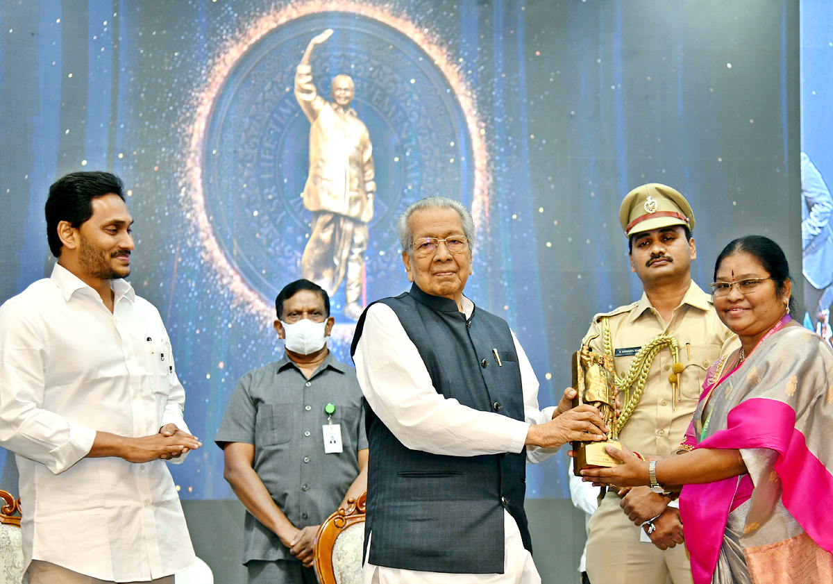 YSR Lifetime Achievement Awards 2021 Ceremony Program - Sakshi33