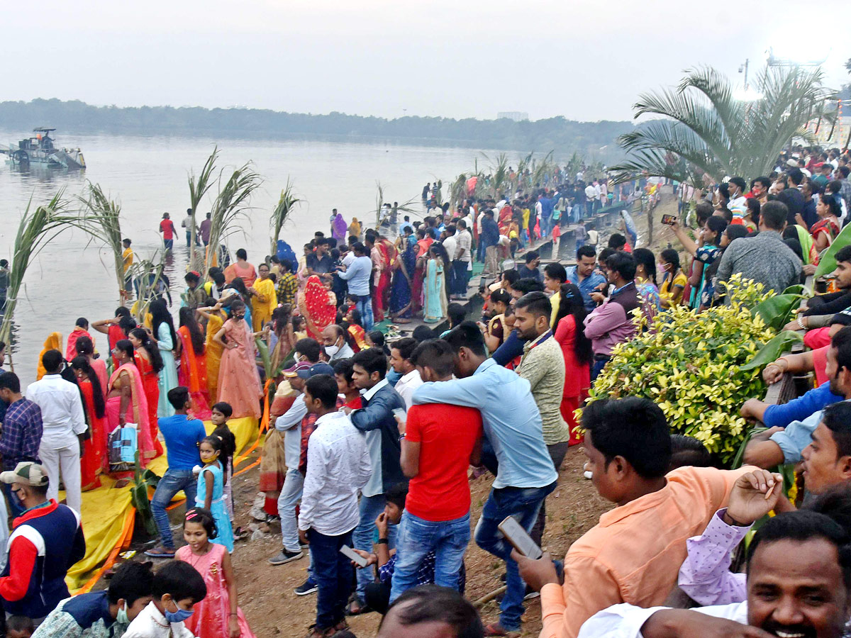 Chhath Puja Celebration Photo Gallery - Sakshi4