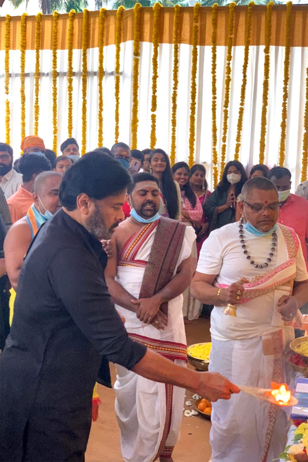 Chiranjeevi Bhola Shankar Movie Pooja Ceremony Photo Gallery - Sakshi21