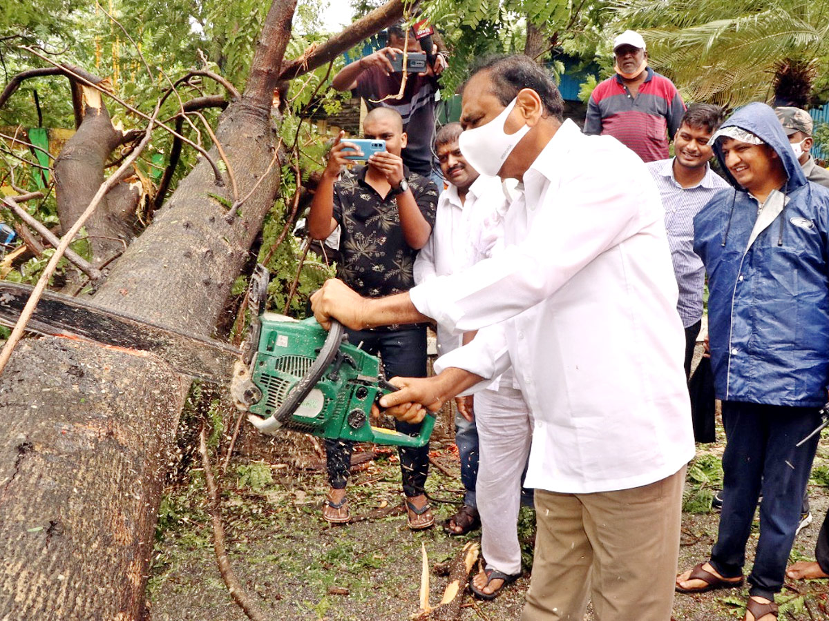 Heavy Rainfall At Tirupati In Chittoor Photo Gallery - Sakshi29