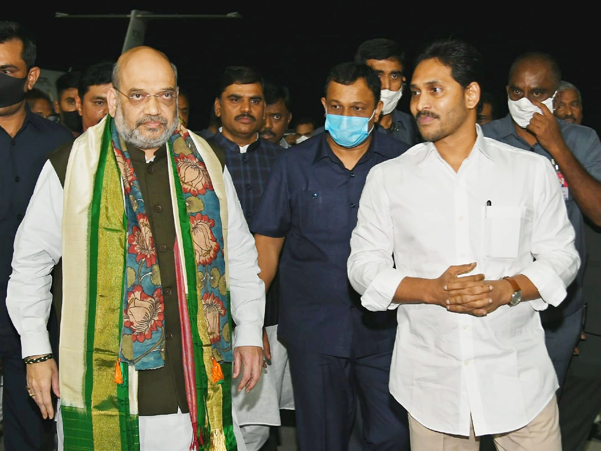 CM YS Jagan Tirumala Tour With Union Home Minister Amit Shah photo Gallery - Sakshi18